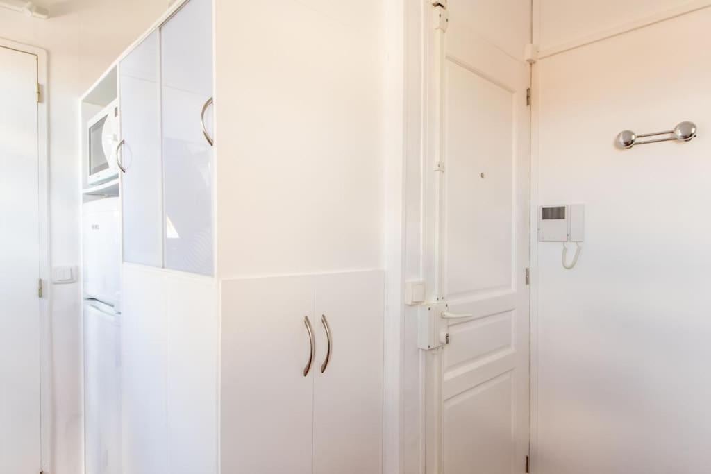 Apartment Centre Close To Major Attractions