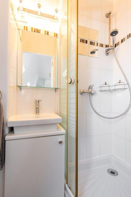 Centre Close To Major Attractions Apartment Paris