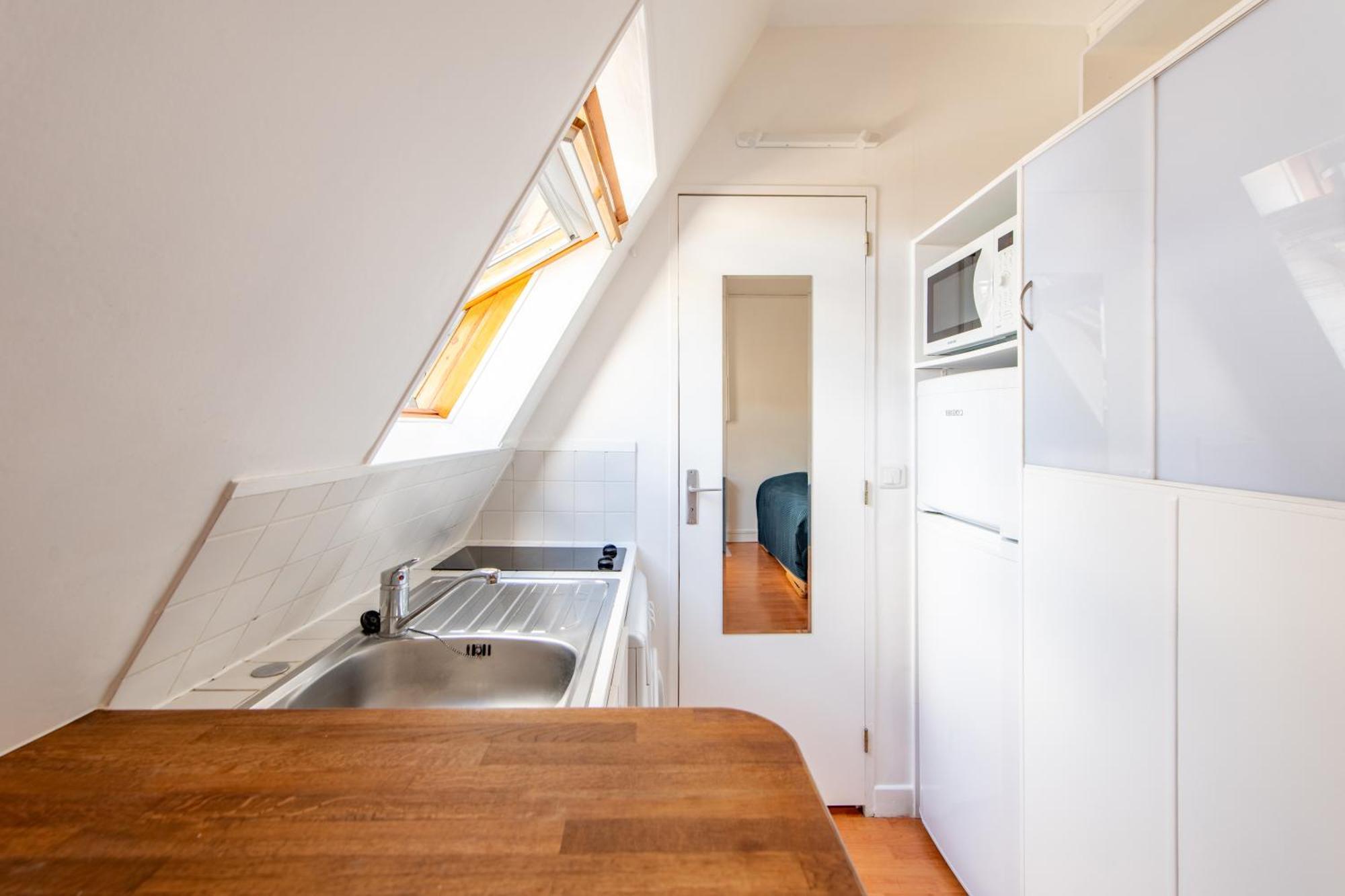 Apartment Centre Close To Major Attractions
